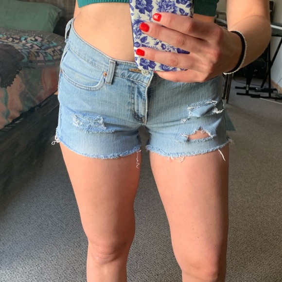 VTG Cut-Off Blue Jean Denim Shorts | Levi’s - Picture 5 of 7